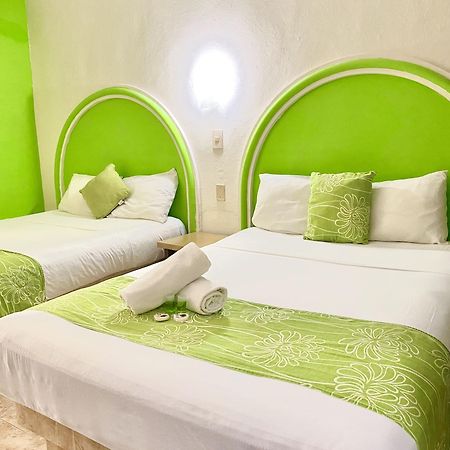 Hotel Hc Internacional Cancun Exterior photo