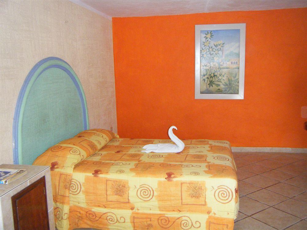 Hotel Hc Internacional Cancun Exterior photo